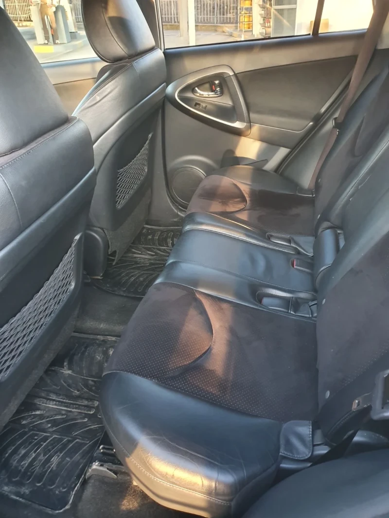 Toyota Rav4 Crossover, снимка 8 - Автомобили и джипове - 53261428