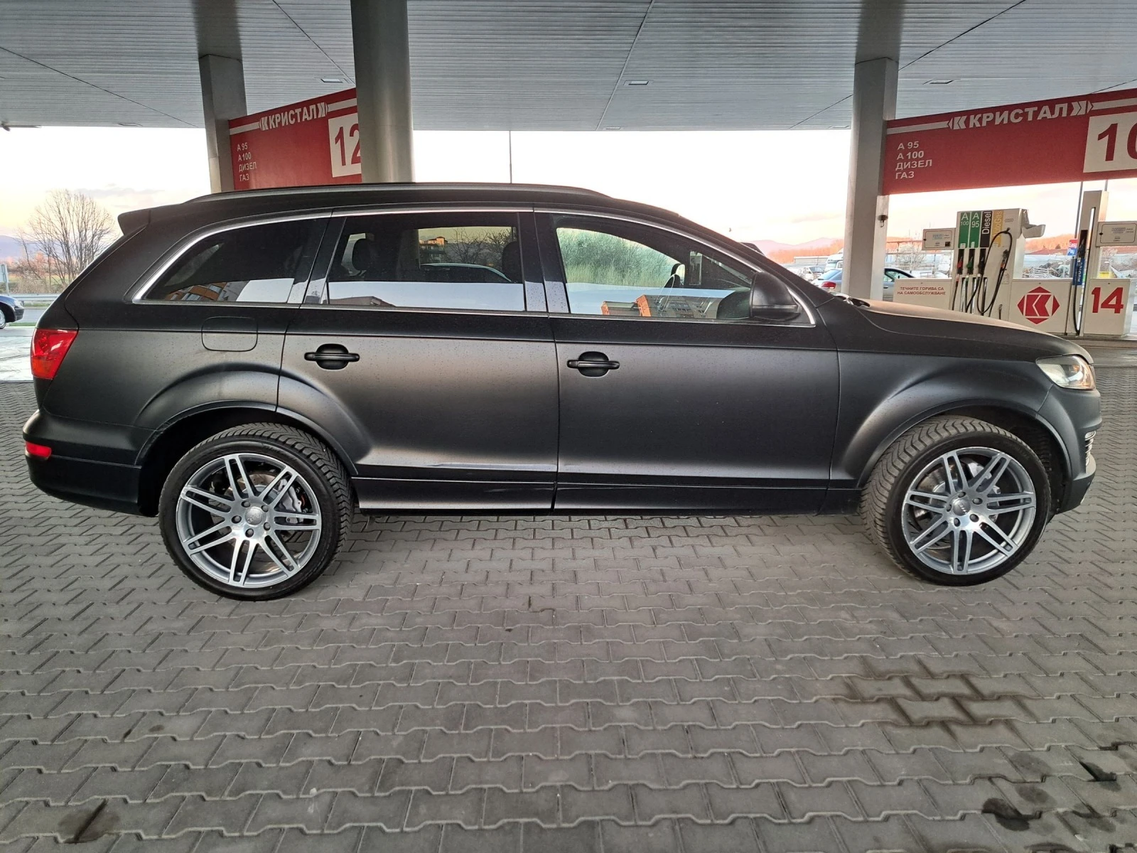 Audi Q7 3.0D 239ps.S-LINE  ITALIA - изображение 10