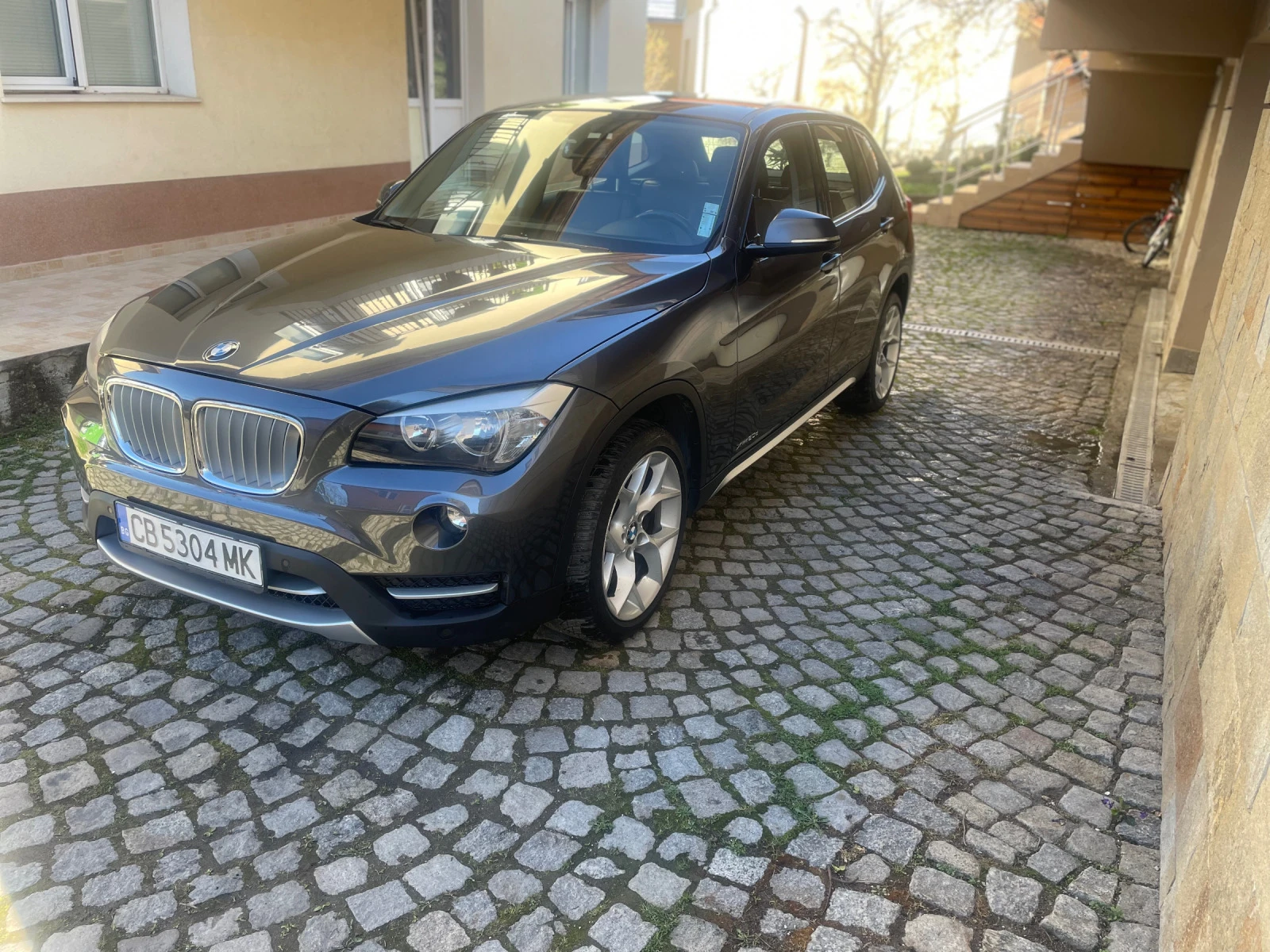 BMW X1 2.0 D / X-Drive / X-Line - изображение 3