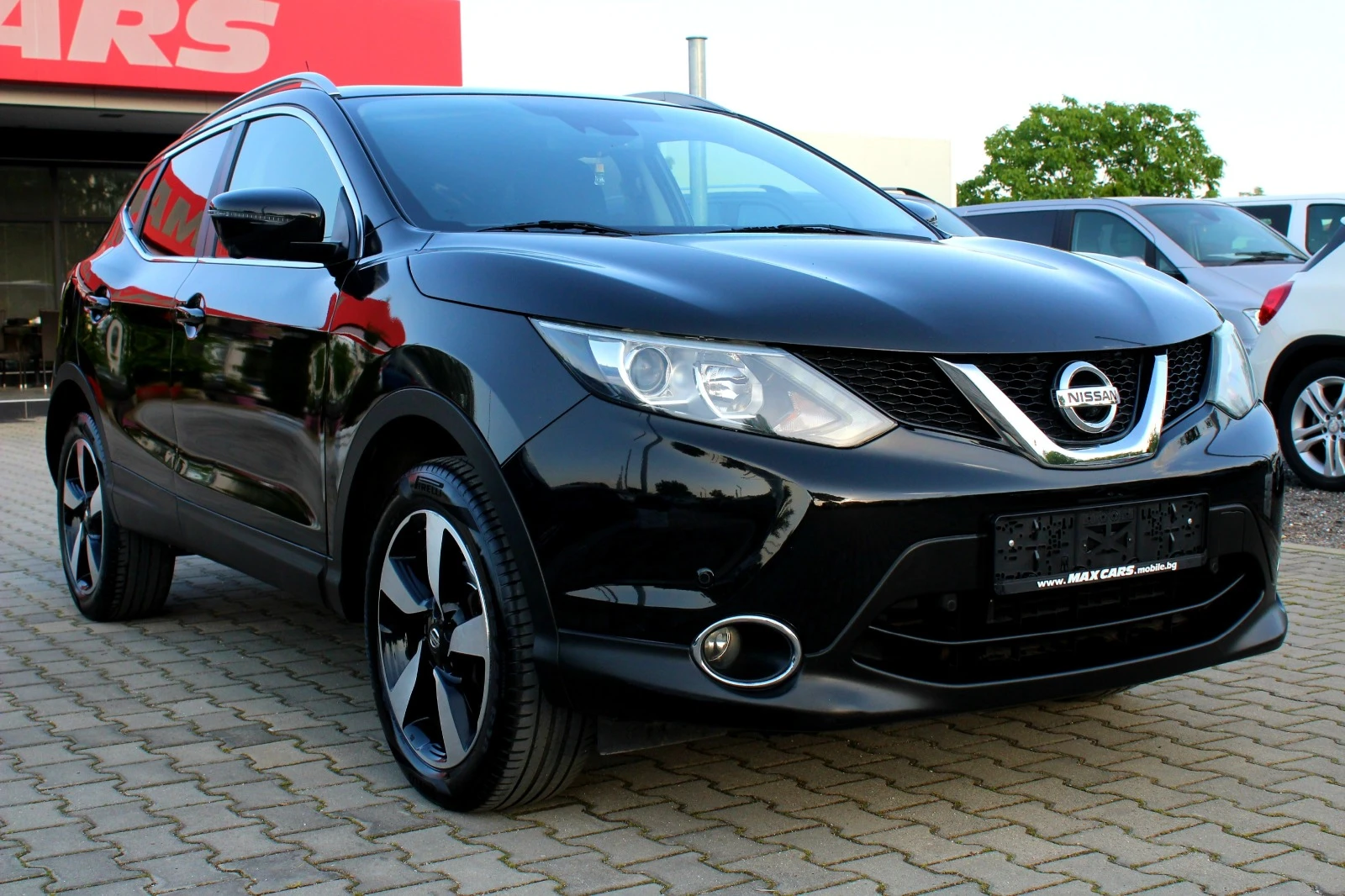 Nissan Qashqai 1.6DCi KEYLESS GO/ПАНОРАМА/360 КАМЕРИ/N1/EURO 5B - изображение 2