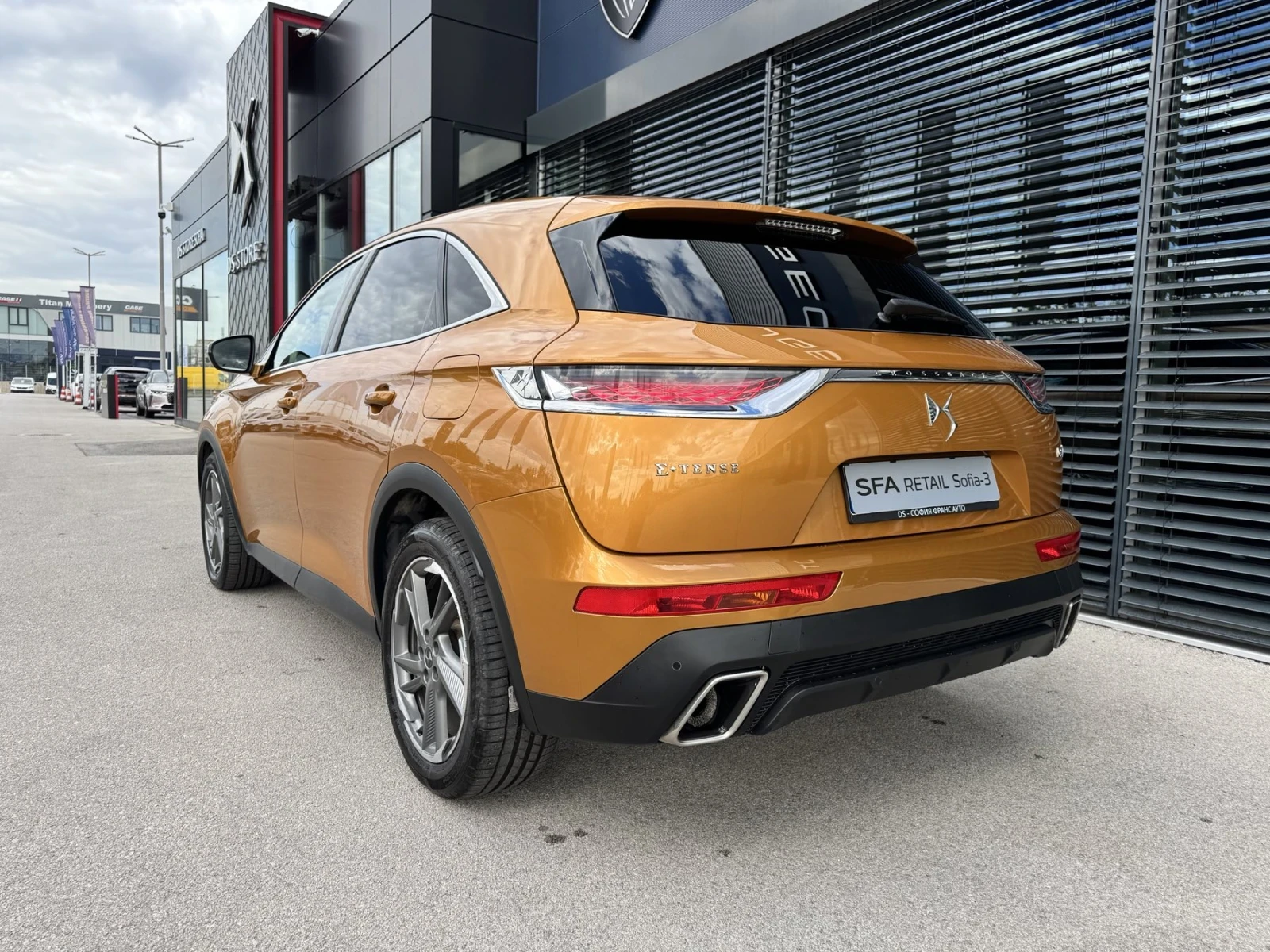 DS DS 7 Crossback BASTILLE+  E-TENSE 225 hp FWD - изображение 7