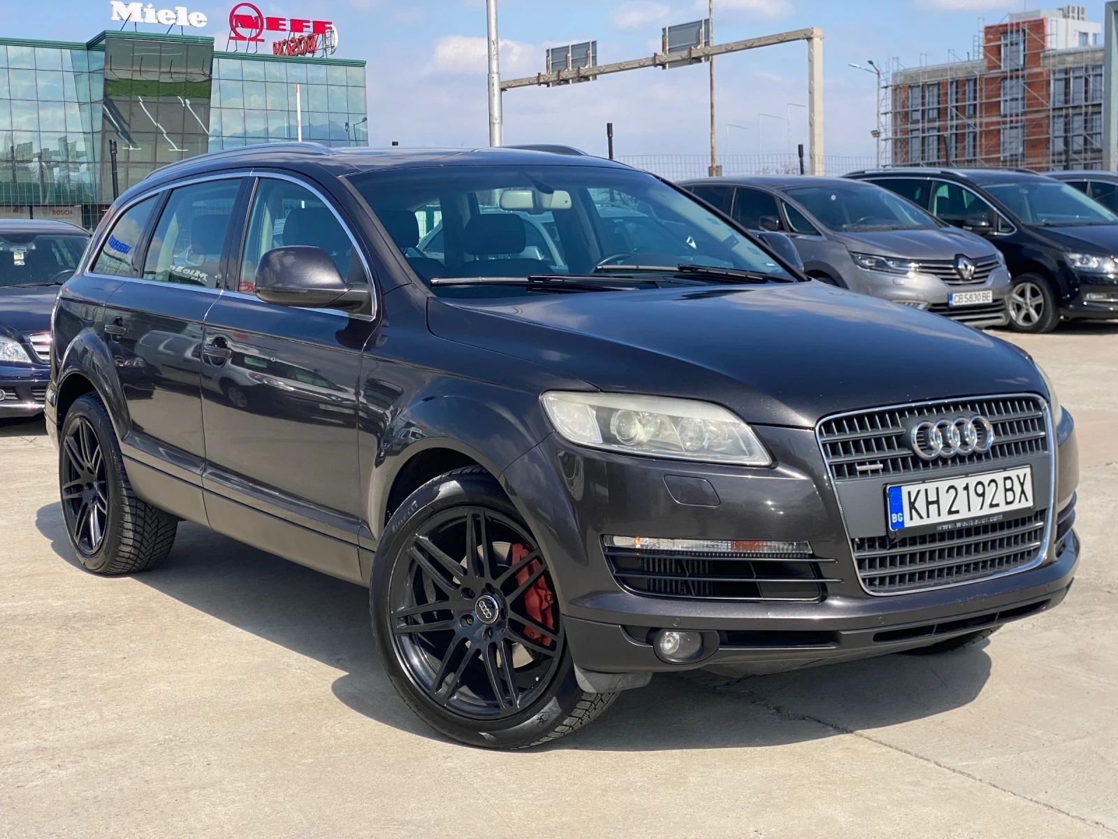 Audi Q7 4.2 S-LINE/ПАНОРАМА/ПОДГРЕВИ/КОЖА/ТЕГЛИЧ/НАВИ - изображение 3