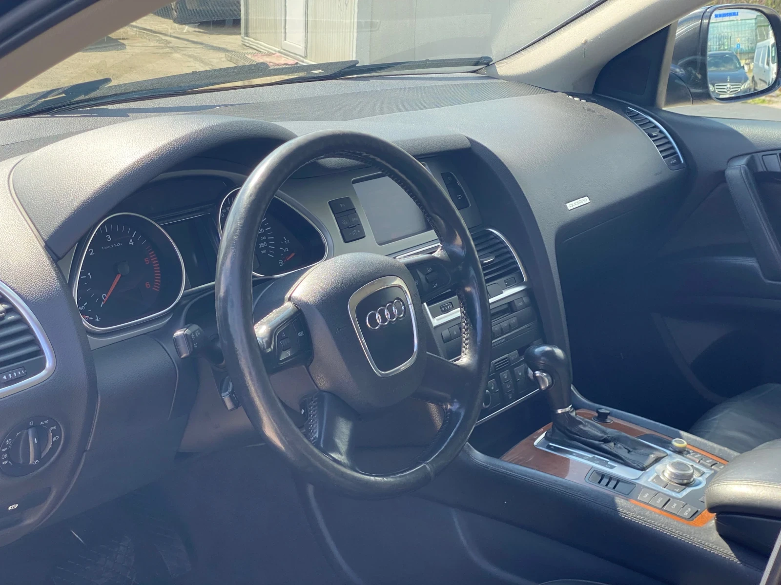 Audi Q7 4.2 S-LINE/ПАНОРАМА/ПОДГРЕВИ/КОЖА/ТЕГЛИЧ/НАВИ - изображение 9