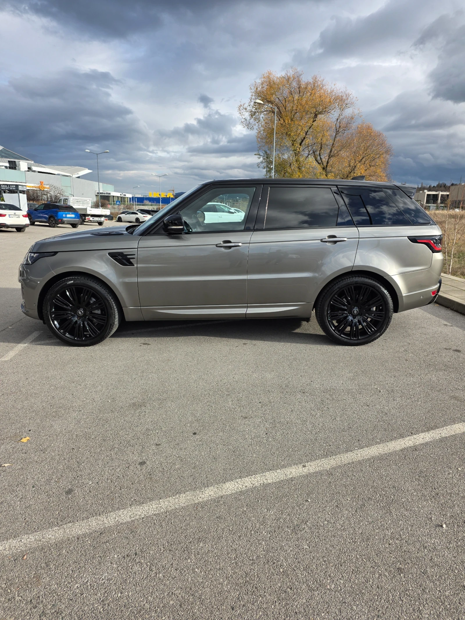 Land Rover Range Rover Sport 3.0 D300 HSE Dynamic* Facelift* LED* Pano*  - изображение 4