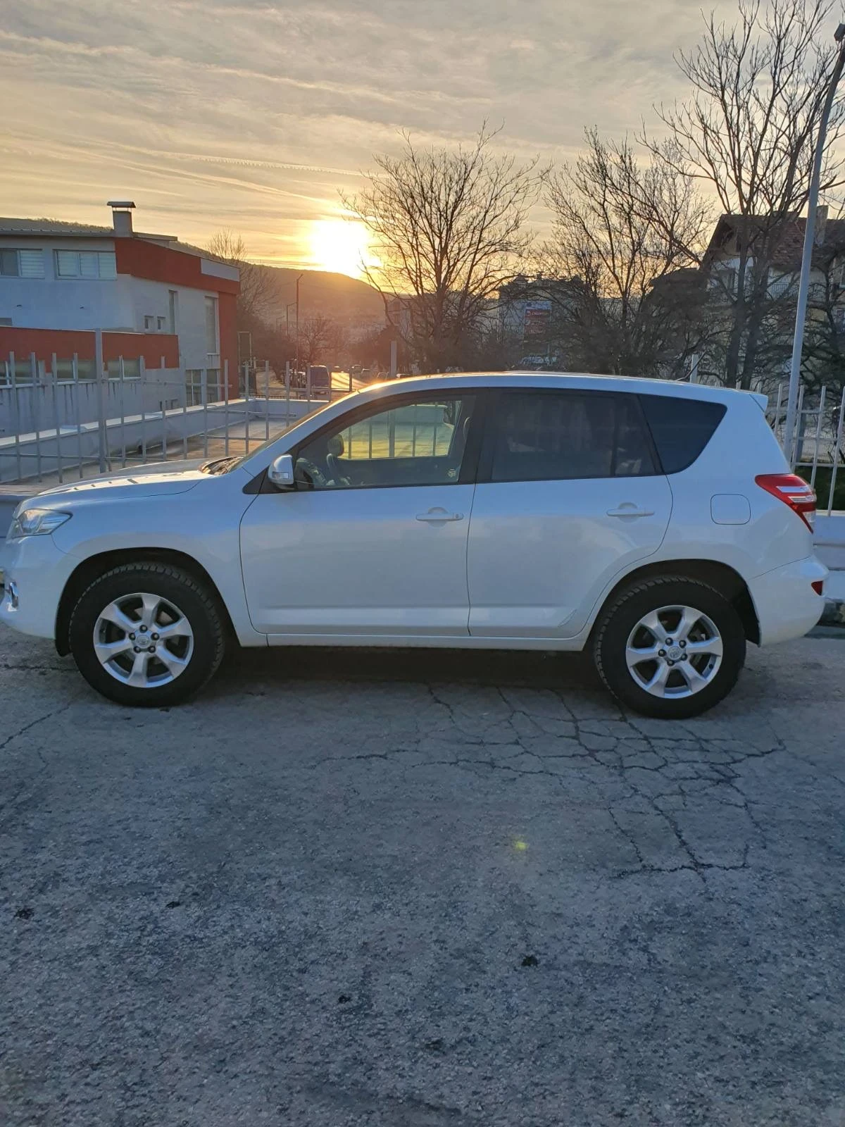 Toyota Rav4 Crossover | Mobile.bg � ����������� 11