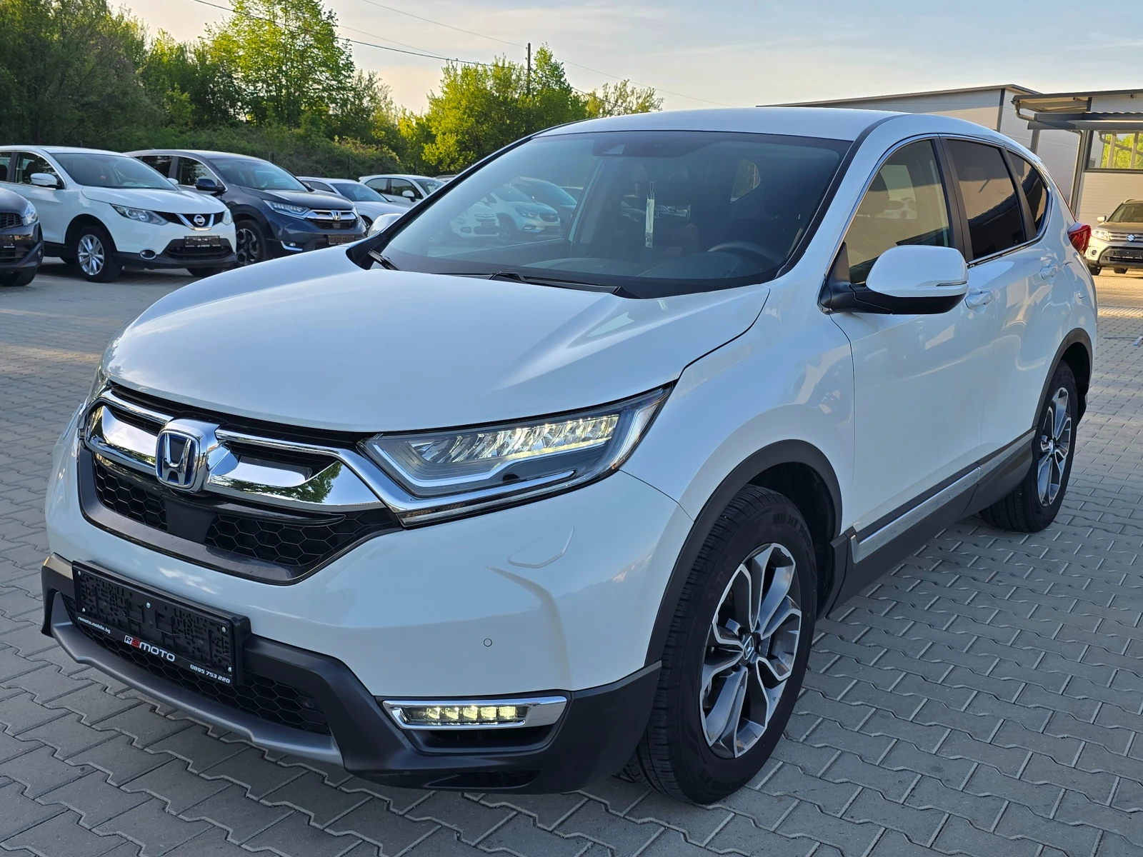 Honda Cr-v 2.0Hybrid, Keyless, Нави, Камера, Подгрев!, снимка 7 - Автомобили и джипове - 54533829