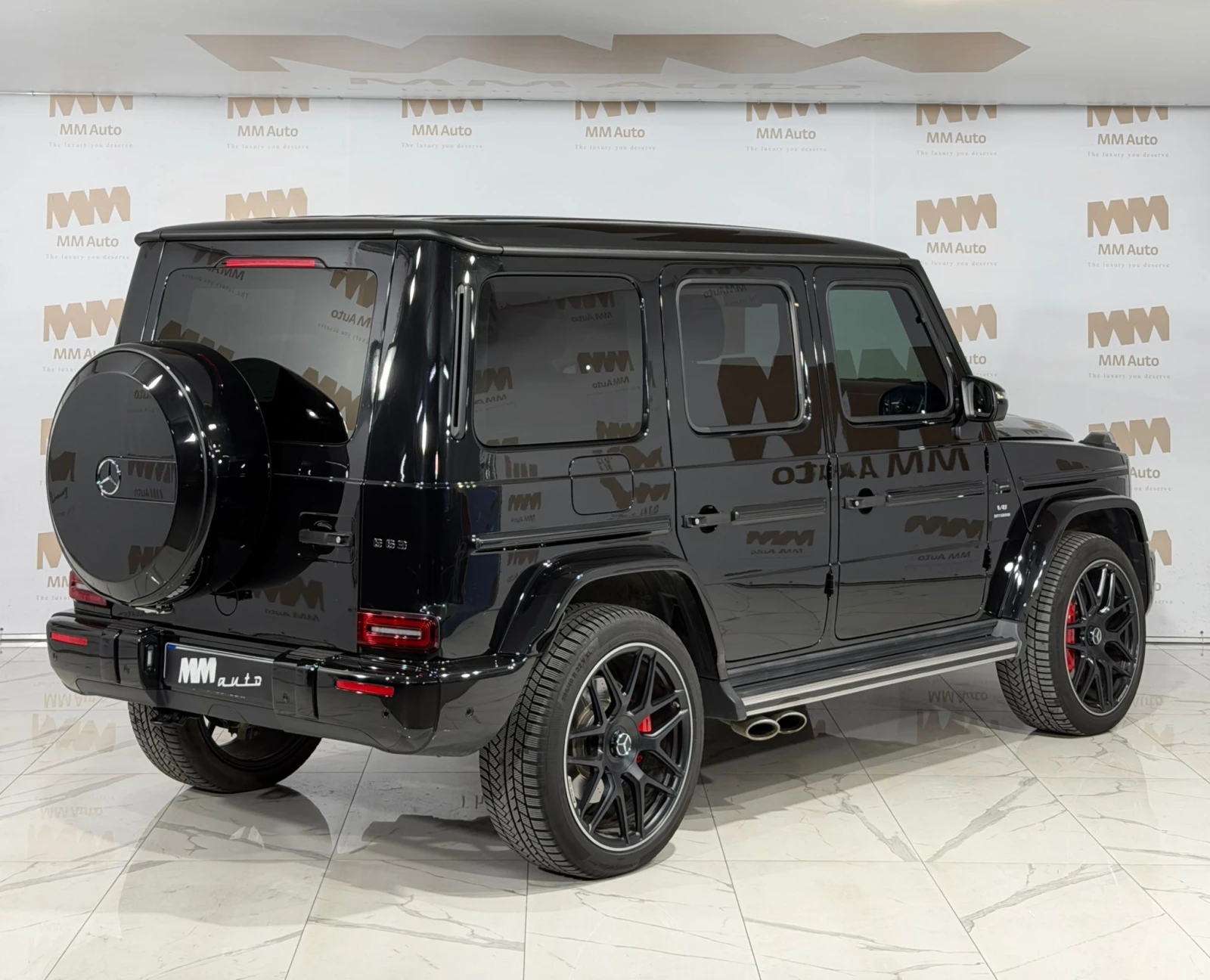Mercedes-Benz G 63 AMG Carbon* Burmester* 360, снимка 3 - Автомобили и джипове - 54621624