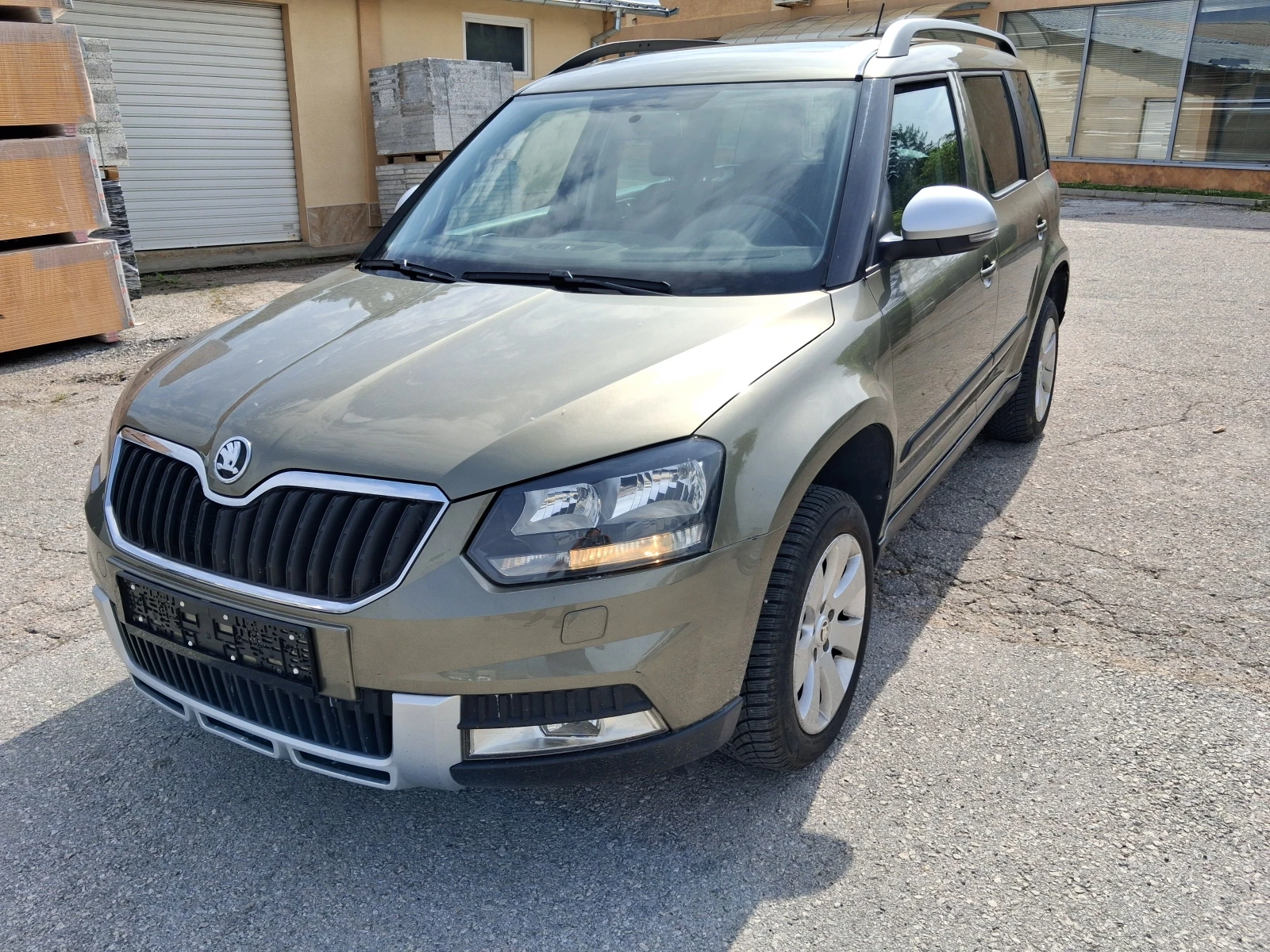 Skoda Yeti AMBITION OUTDOOR, снимка 6 - Автомобили и джипове - 54746908