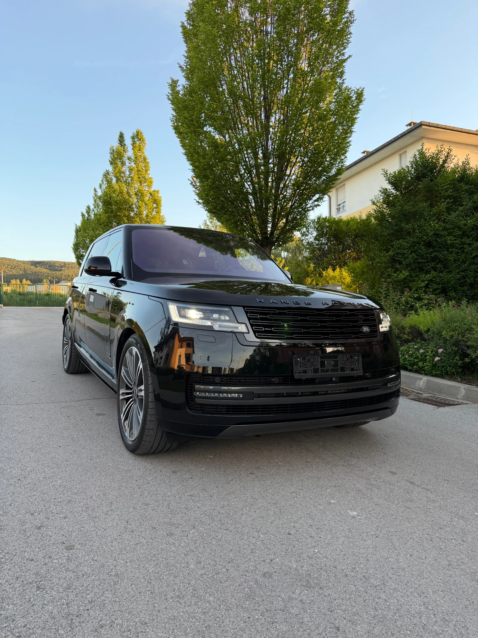 Land Rover Range rover Autobiography, снимка 2 - Автомобили и джипове - 54768435