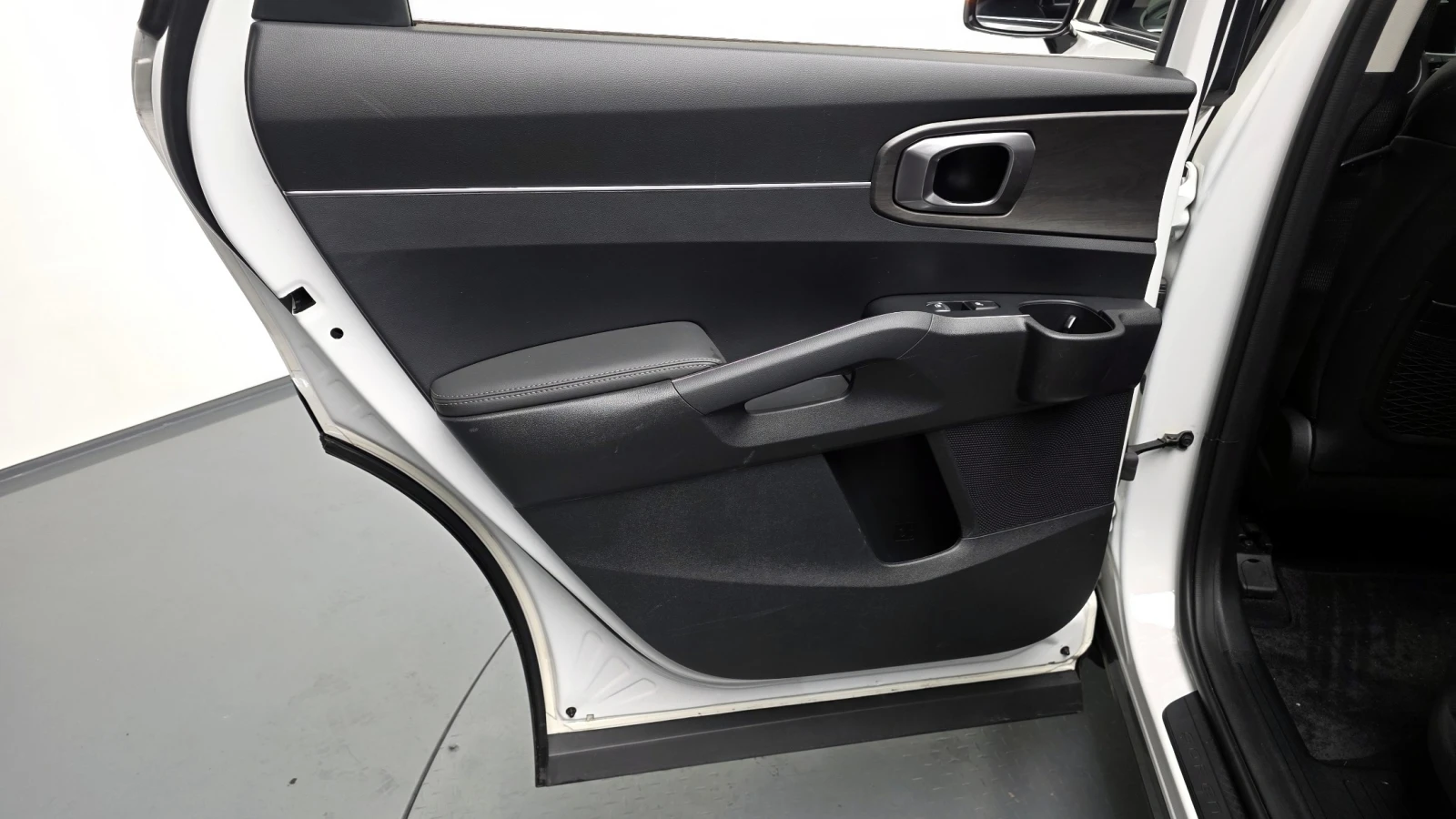 Kia Sorento * * 2.5T* *  | Mobile.bg � ����������� 5