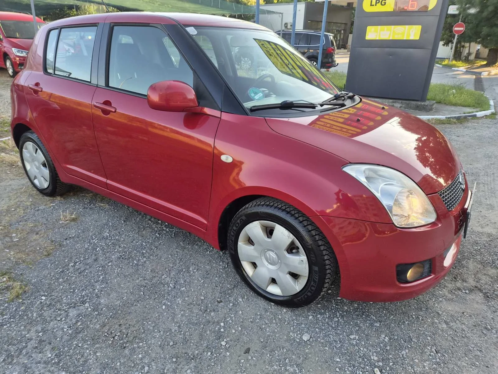 Suzuki Ignis 1.3, снимка 3 - Автомобили и джипове - 54932233
