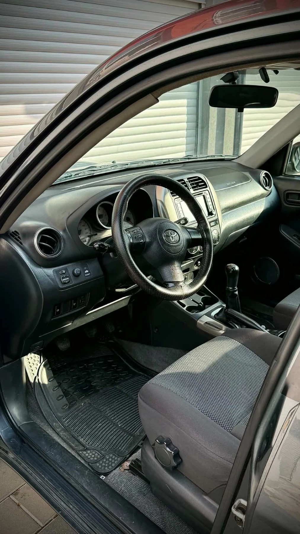 Toyota Rav4 d4d, снимка 5 - Автомобили и джипове - 55881228