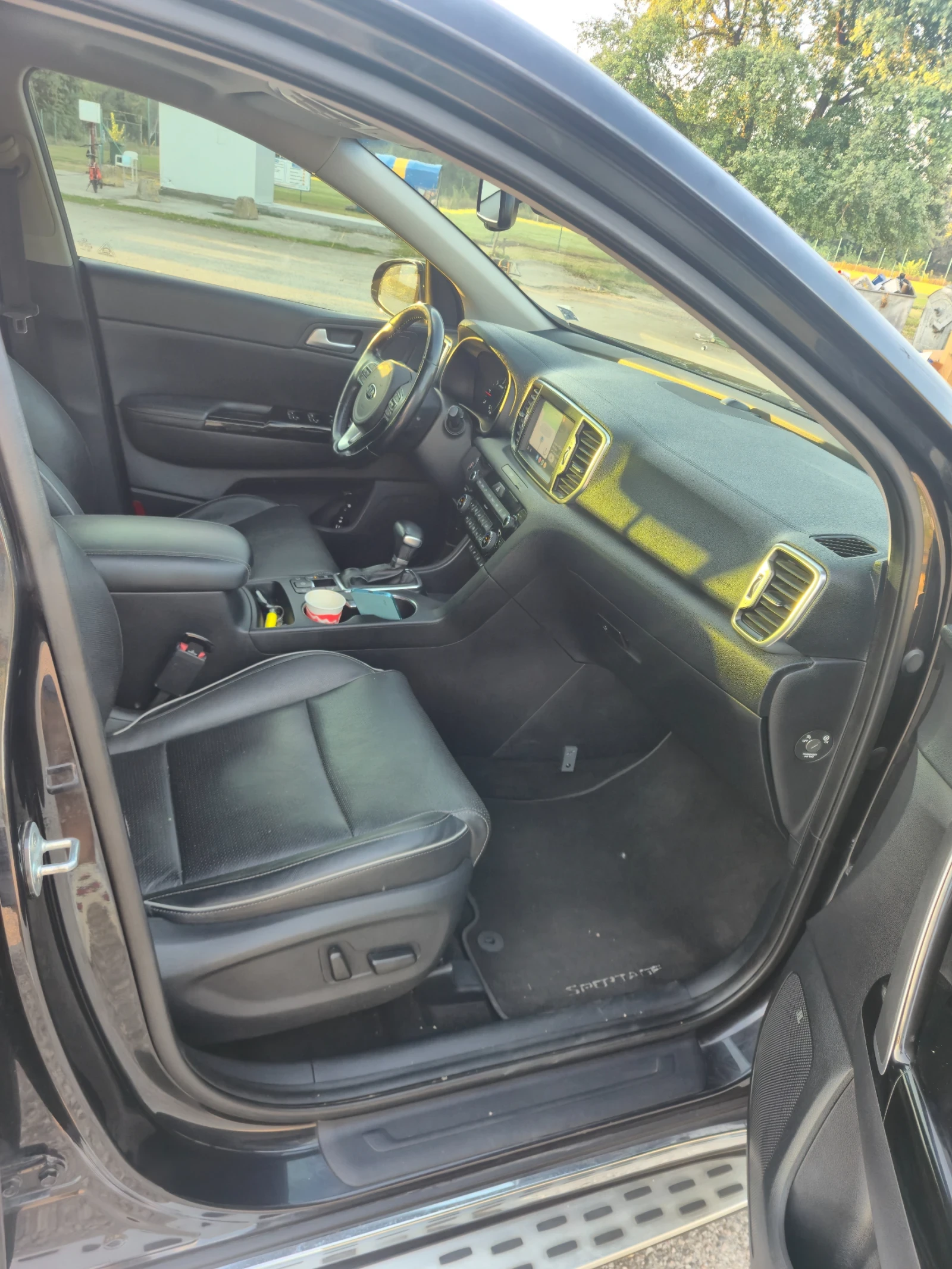Kia Sportage 1.7, снимка 5 - Автомобили и джипове - 56161251
