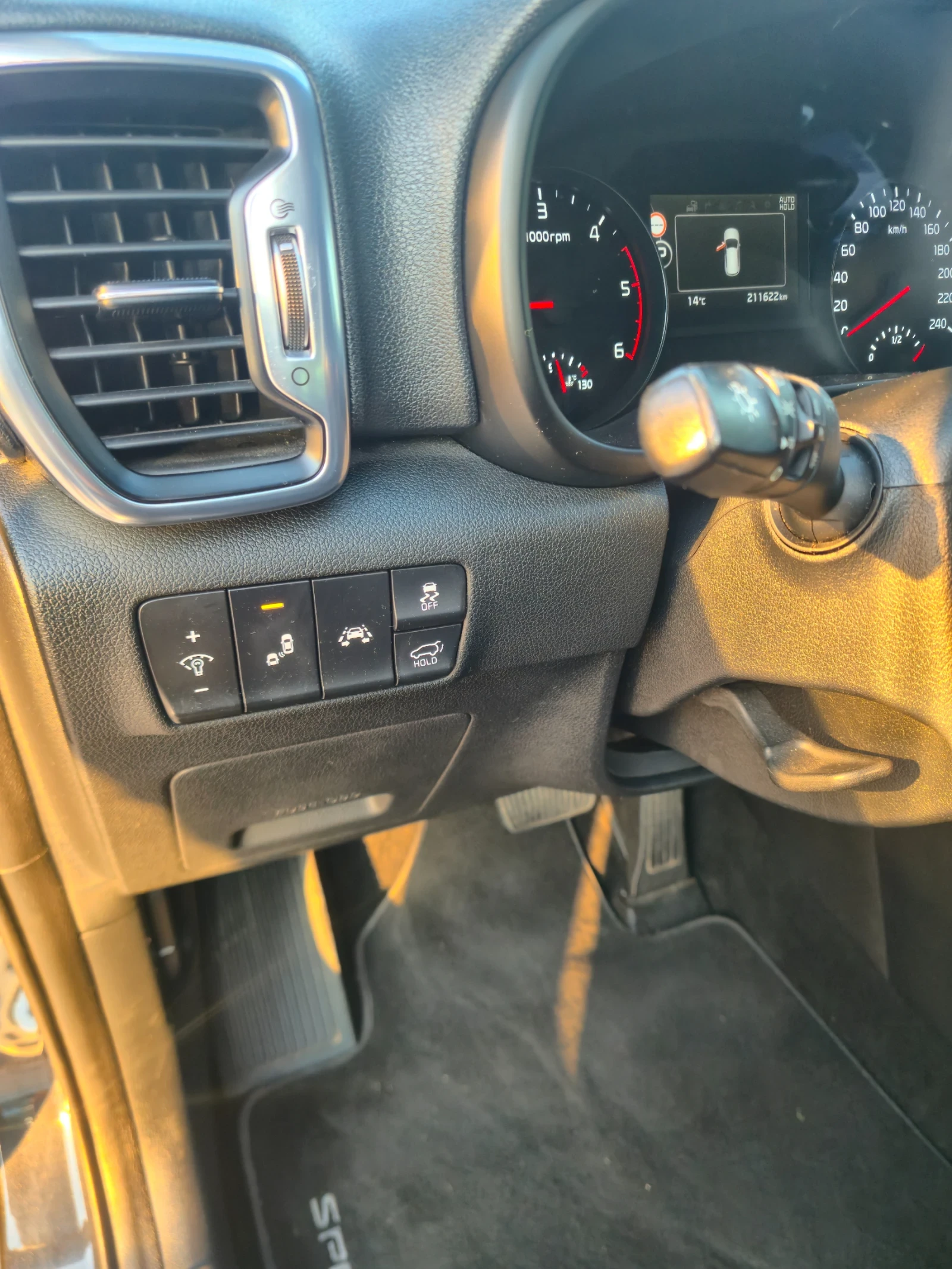 Kia Sportage 1.7, снимка 7 - Автомобили и джипове - 56161251