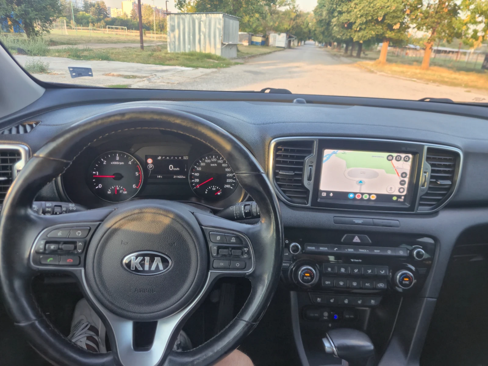 Kia Sportage 1.7, снимка 8 - Автомобили и джипове - 56161251