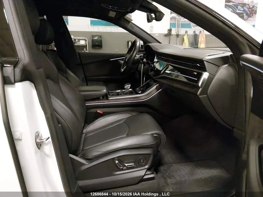 Audi Q8, снимка 10 - Автомобили и джипове - 56710280