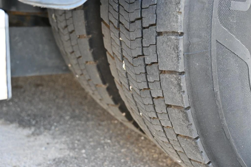 Mercedes-Benz Actros 1842 Thermo King T1200R Двутемпературен, снимка 10 - Камиони - 52294442