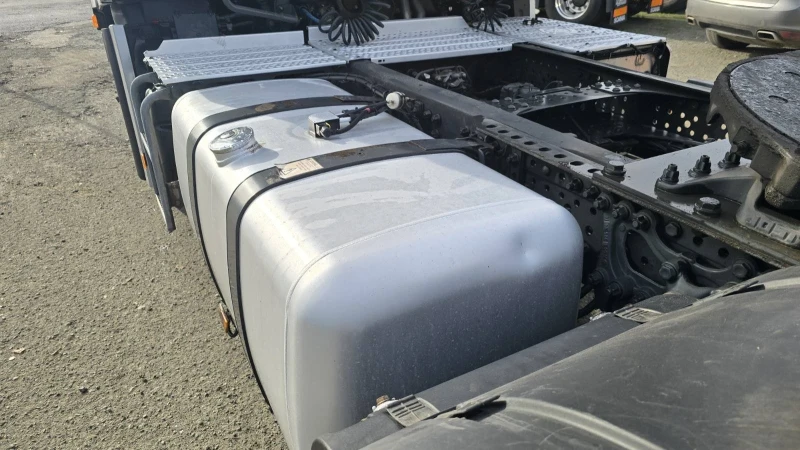 Mercedes-Benz Actros 18.45 / евро 6, снимка 8 - Камиони - 52837017