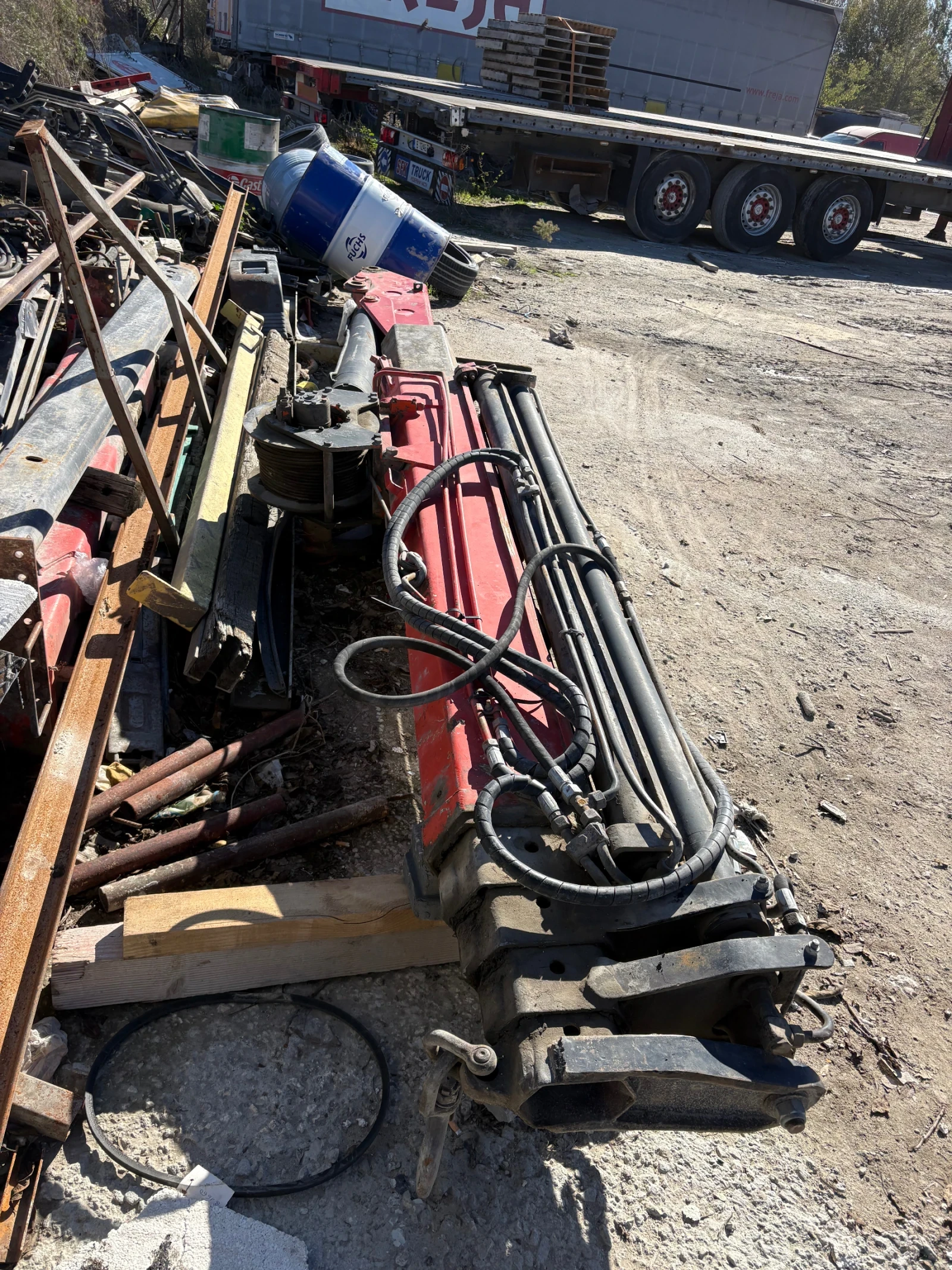    TIRRE 181 | Mobile.bg   1