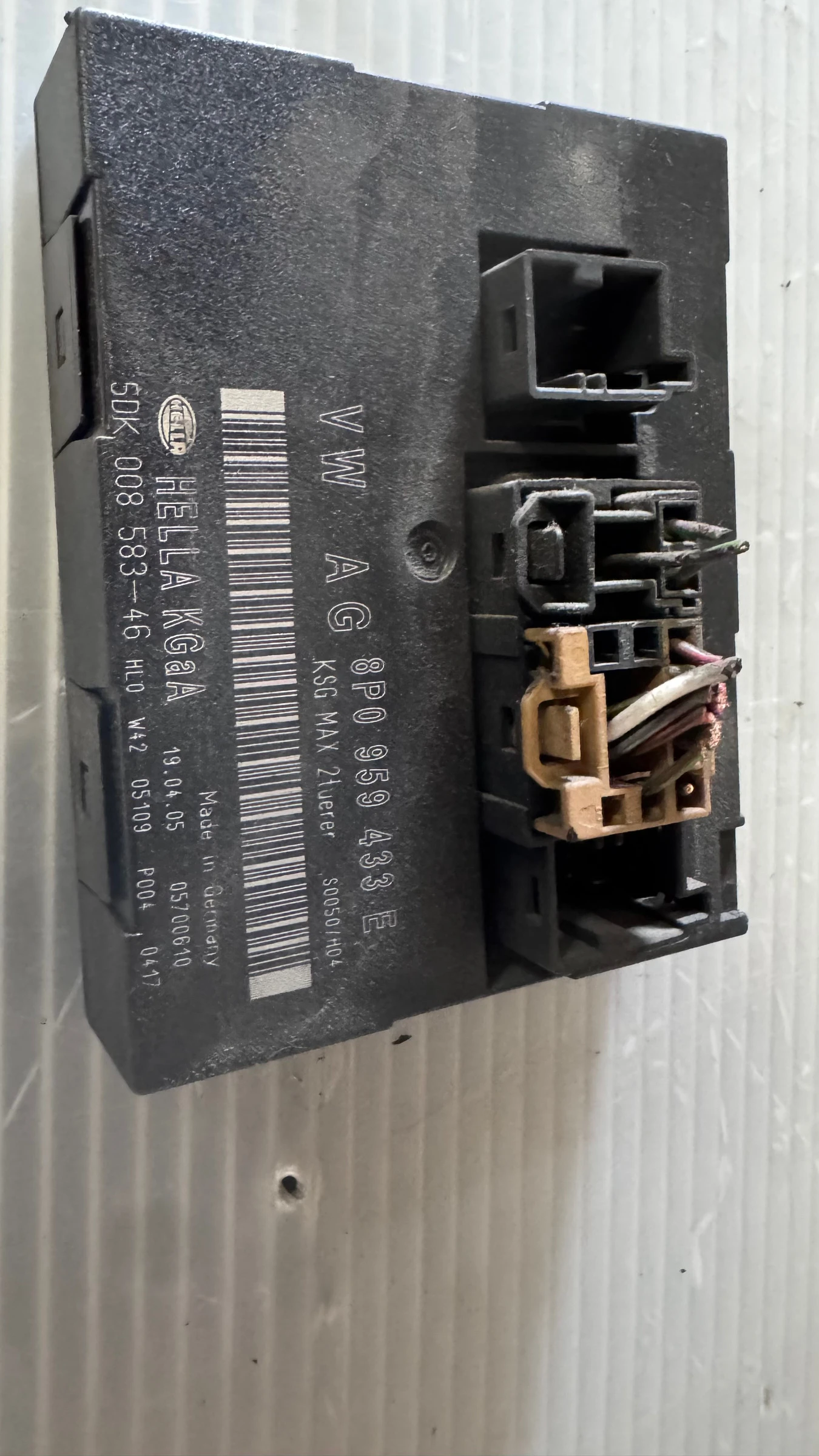   a Audi A3 - 8P0959433E / 05700610 | Mobile.bg   1