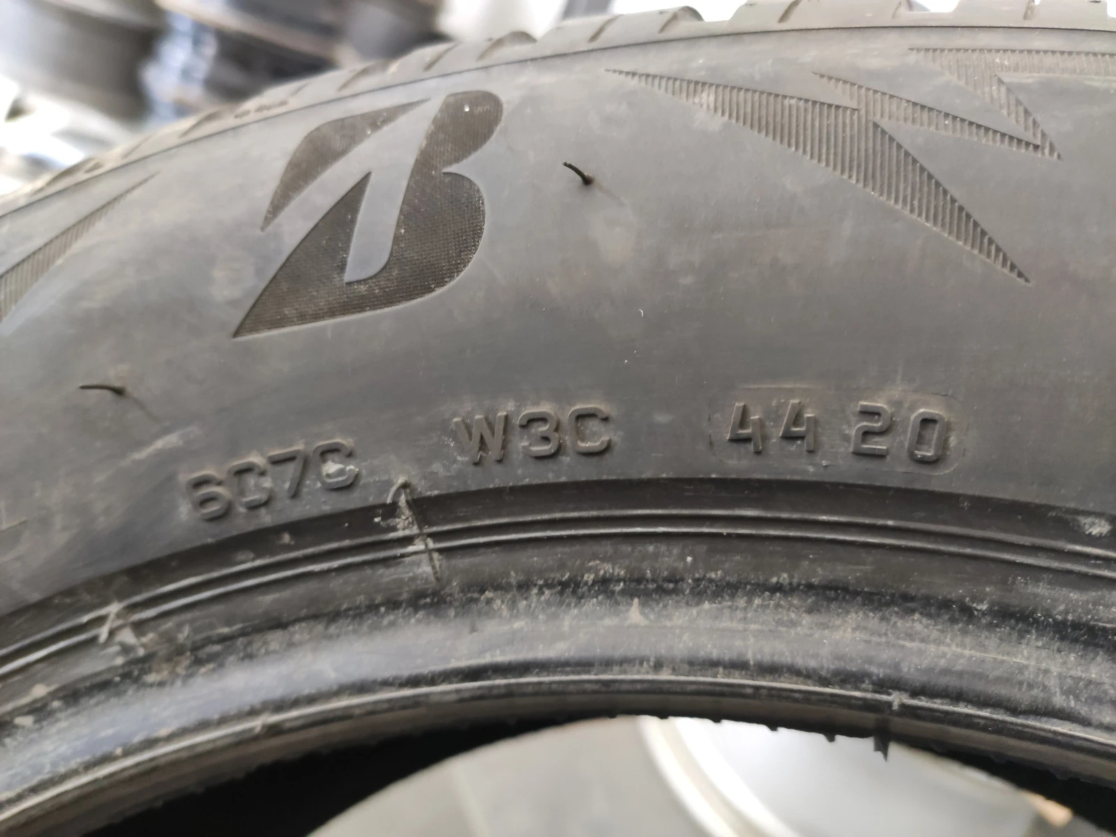 235/55R18 | Mobile.bg   6