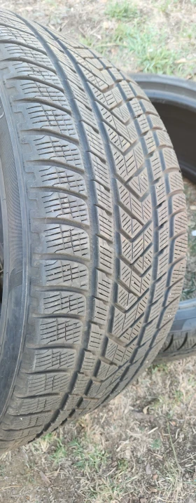      315/30R22