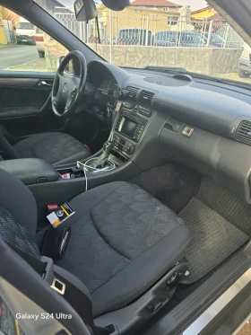 Mercedes-Benz C 320, снимка 11