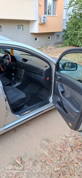 Toyota Avensis, снимка 8