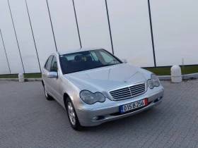 Mercedes-Benz C 220 2.2CDI(143)* АВТОМАТИК* НОВ ВНОС* , снимка 11