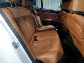 BMW 530 XI* Подгрев* Keyless* Камера, снимка 9