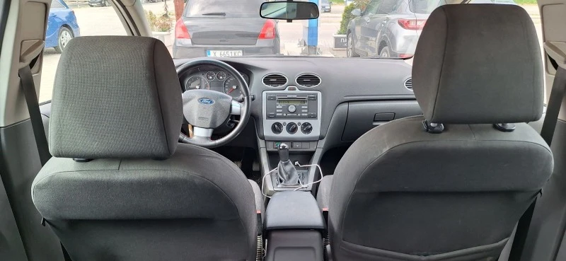 Ford Focus 1.6i LPG, снимка 7 - Автомобили и джипове - 45520393