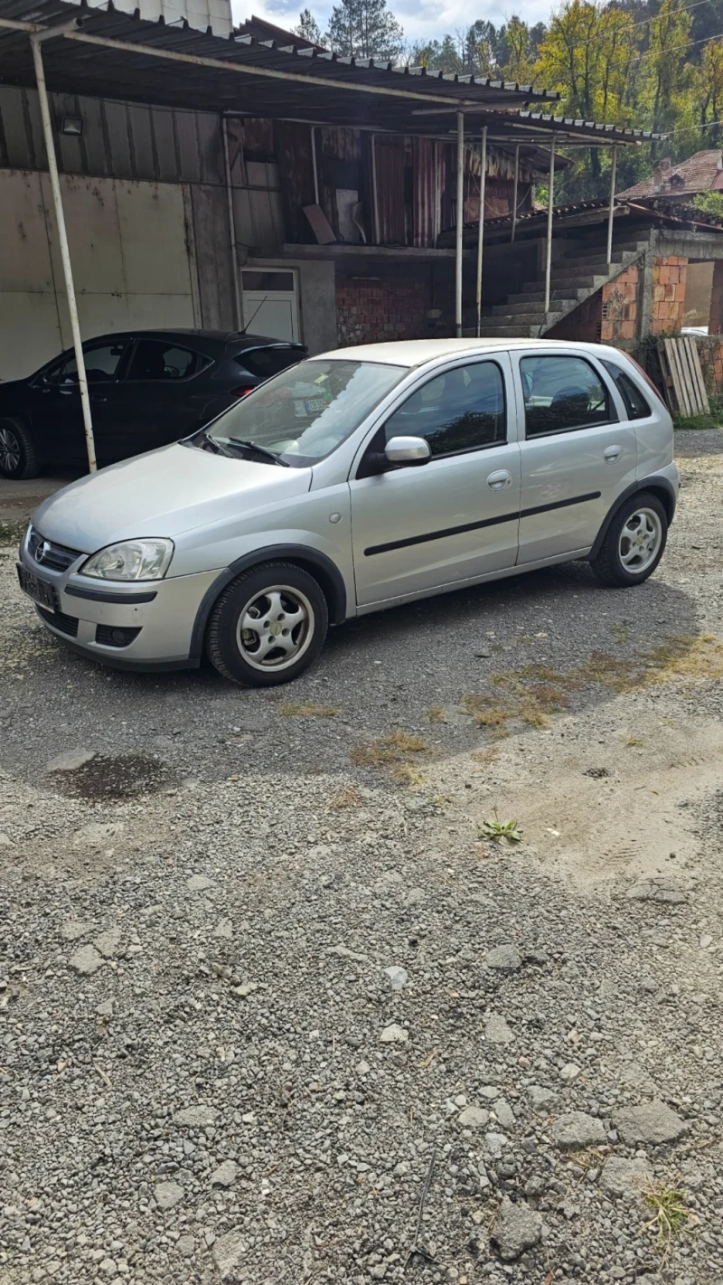 Opel Corsa 1.3 75 2004 , снимка 3 - Автомобили и джипове - 47352742