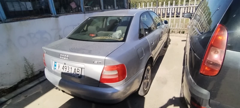 Audi A4 1.8T ГАЗ, снимка 2 - Автомобили и джипове - 47426989