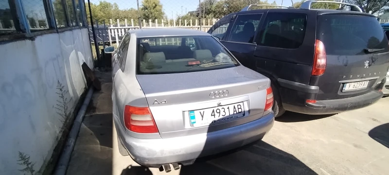 Audi A4 1.8T ГАЗ, снимка 3 - Автомобили и джипове - 47426989