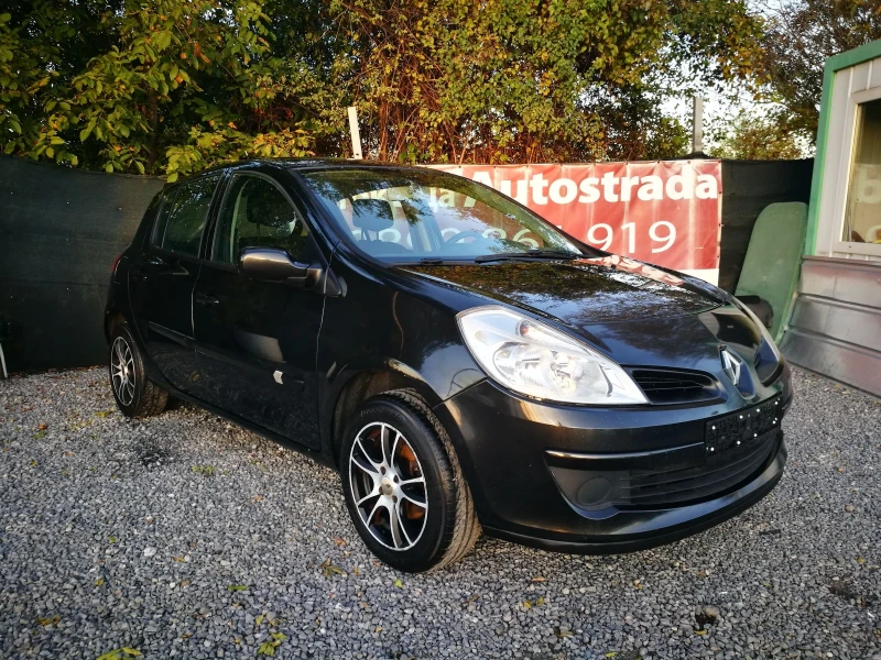 Renault Clio 1.2i R, снимка 1 - Автомобили и джипове - 47553963