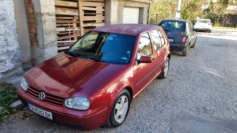 VW Golf 1.6, снимка 3 - Автомобили и джипове - 47904587