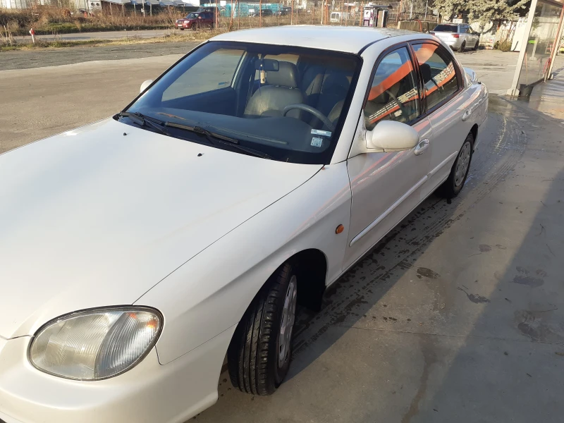 Hyundai Sonata, снимка 17 - Автомобили и джипове - 48577519