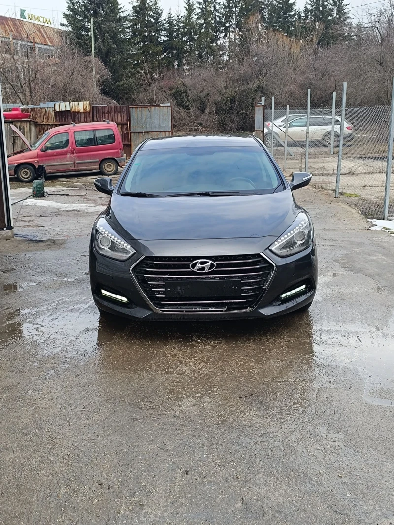 Hyundai I40 1.7CRDI Facelift E6, снимка 3 - Автомобили и джипове - 48817490