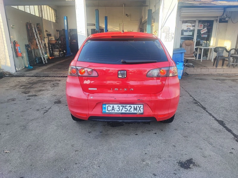 Seat Ibiza 1.2 бензин , снимка 7 - Автомобили и джипове - 49230529