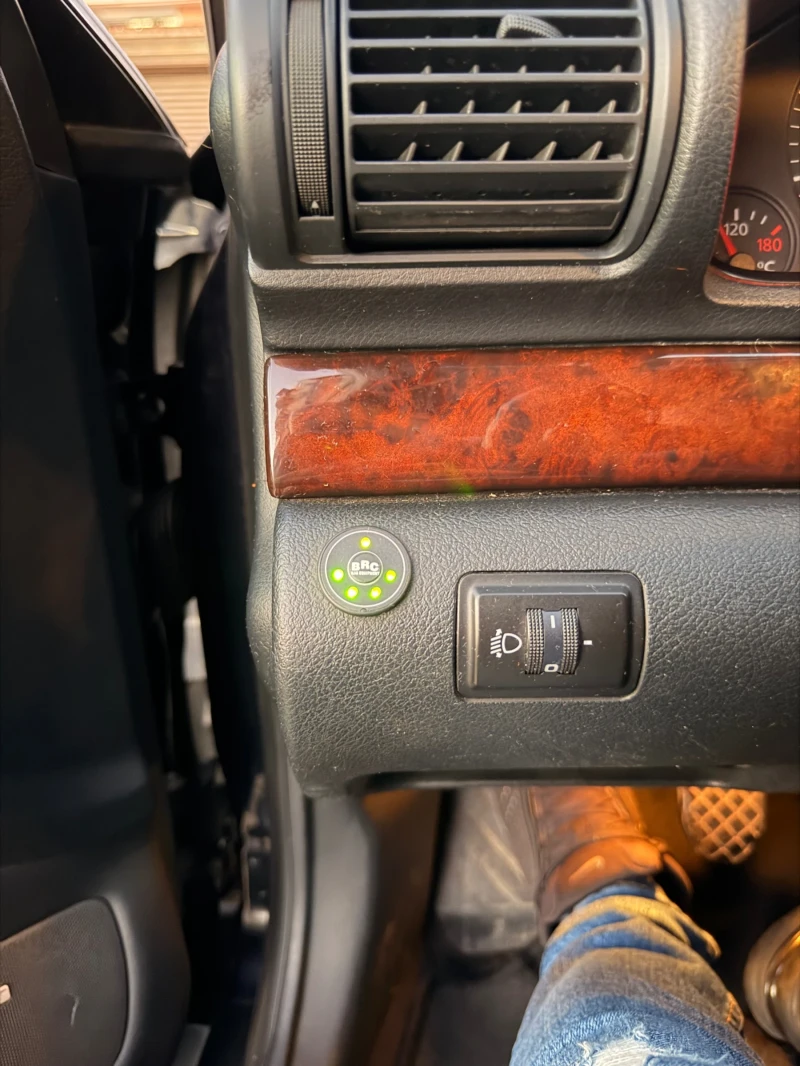 Audi A4 1.8 Газ.Инж  Bosse , снимка 13 - Автомобили и джипове - 52740233