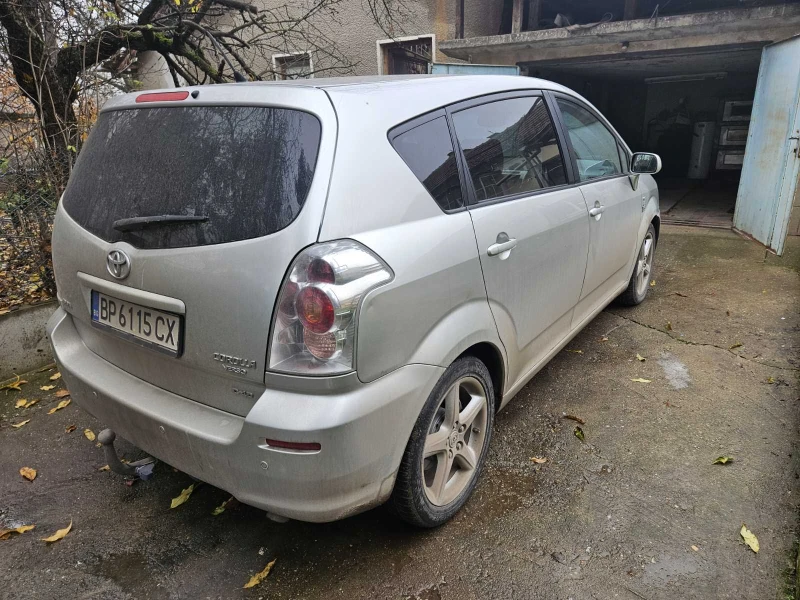 Toyota Verso, снимка 4 - Автомобили и джипове - 52882006