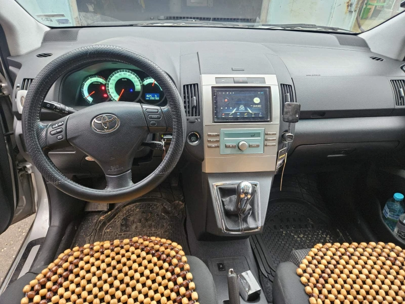 Toyota Verso, снимка 6 - Автомобили и джипове - 52882006
