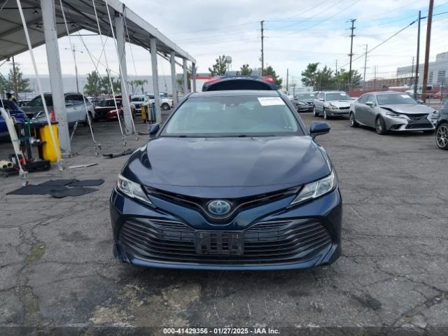 Toyota Camry * HYBRID LE* CARFAX* АВТО КРЕДИТ , снимка 1 - Автомобили и джипове - 49428239