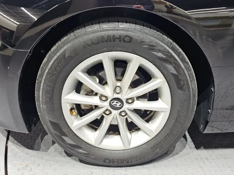 Hyundai Sonata LPI, снимка 5 - Автомобили и джипове - 53558846