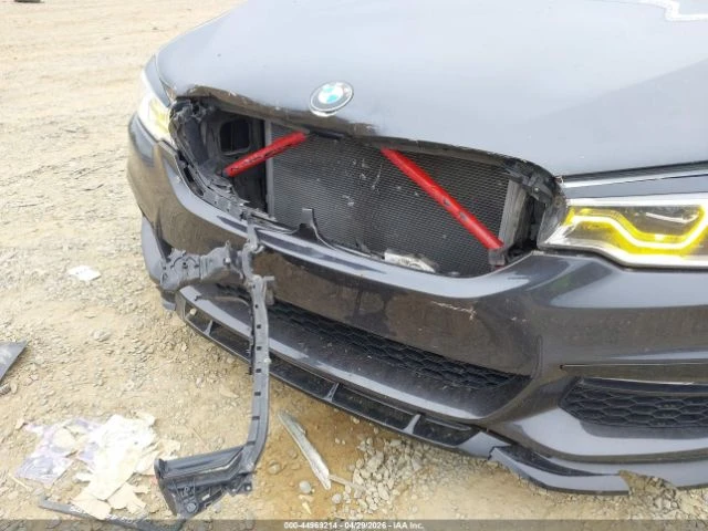 BMW 540 * M-SPORT* КОЖА* ПОДГРЕВ* ОБДУХВАНЕ* ШИБИДАХ* , снимка 6 - Автомобили и джипове - 54624135