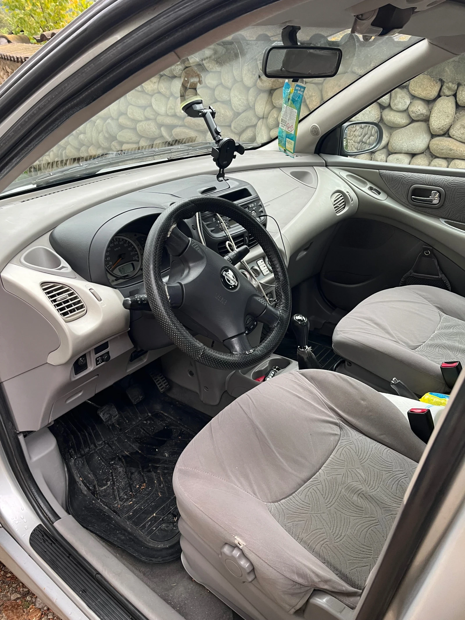 Nissan Almera tino 2, 2Di - изображение 7