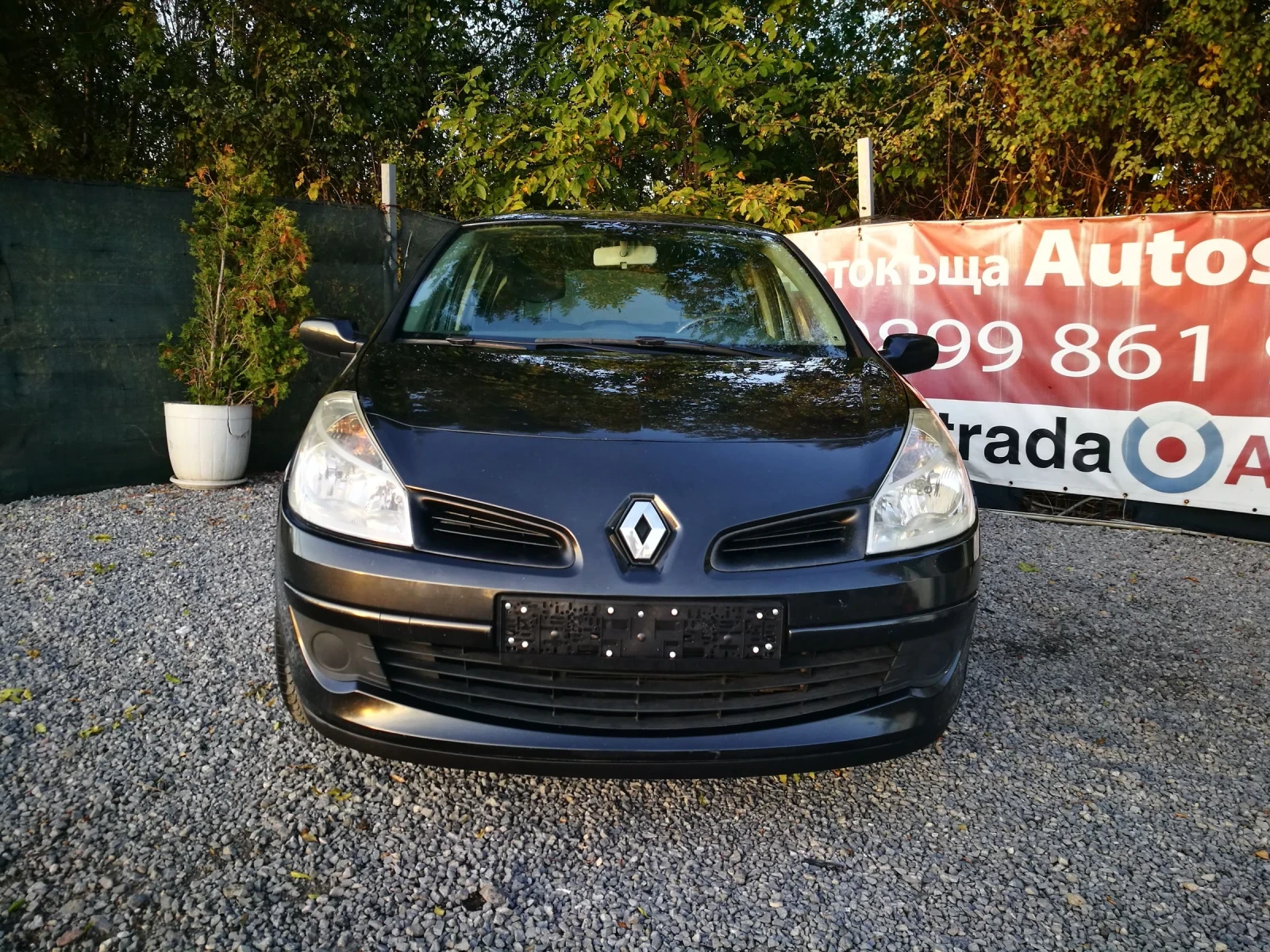 Renault Clio 1.2i R - изображение 2