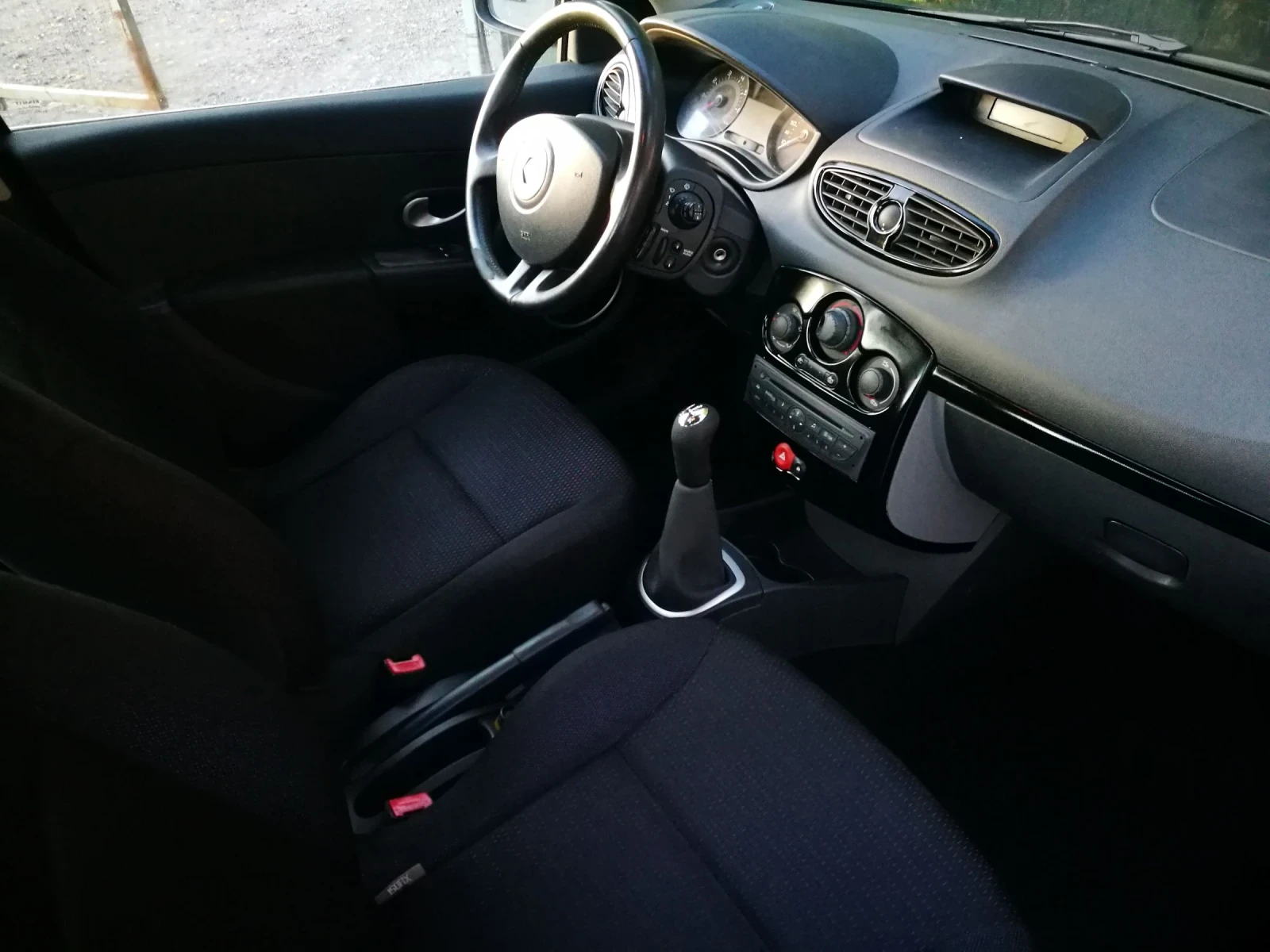 Renault Clio 1.2i R - изображение 10