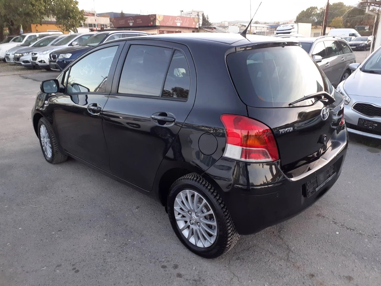 Toyota Yaris 1.33 VVT-I FACELIFT              - изображение 3