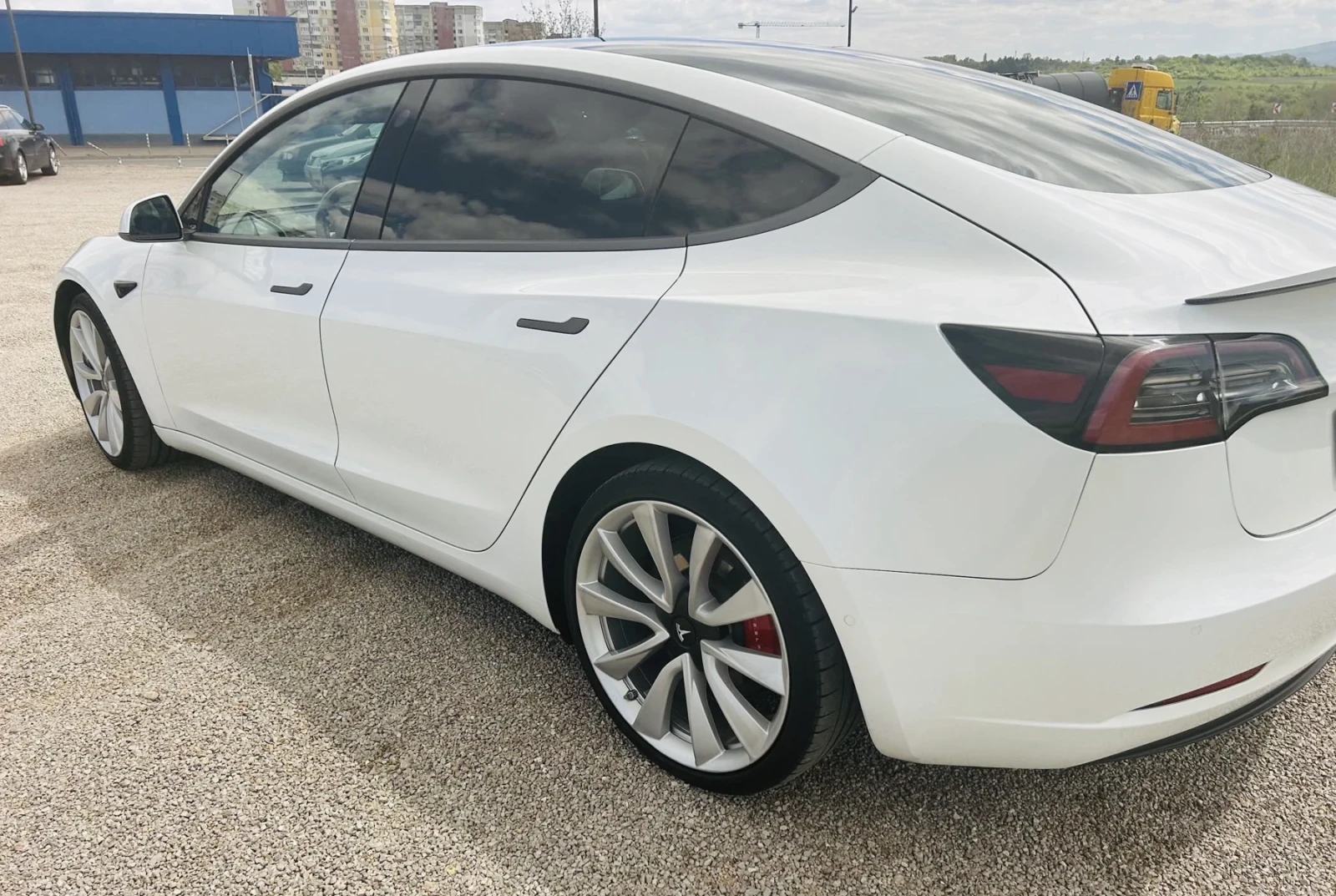 Tesla Model 3 Performance 514ps  - изображение 8
